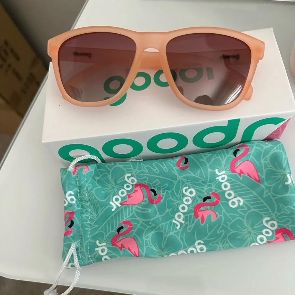 Goodr Women's Sunglasses - Peach - Picture 1 of 2